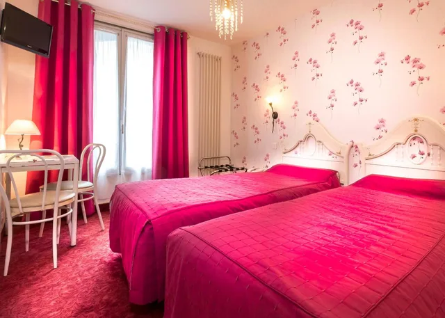 غرفة سوبيريور بسريرين منفصلين، Hotel Le Clos D Alesia 1/1