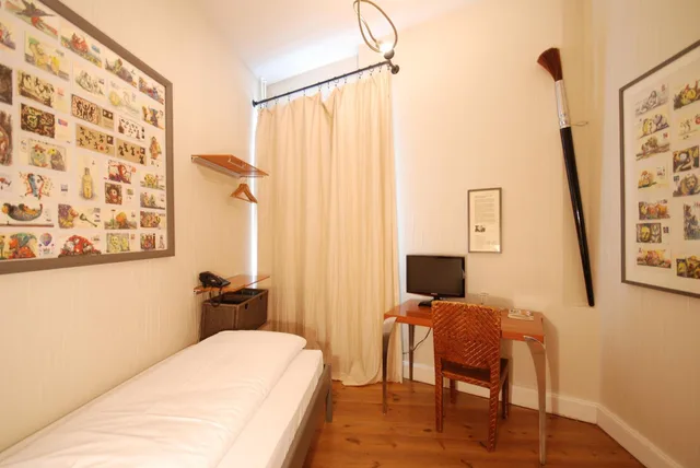 غرفة كومفورت مفردة بسرير فردي، Arte Luise Kunsthotel 1/2