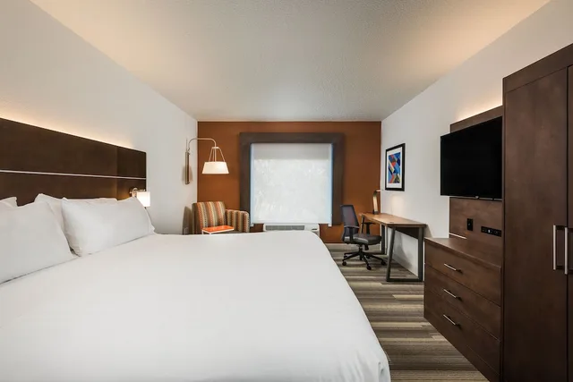 غرفة قياسية بسرير كوين، Holiday Inn Express Hotel And Suites Bartow 1/1