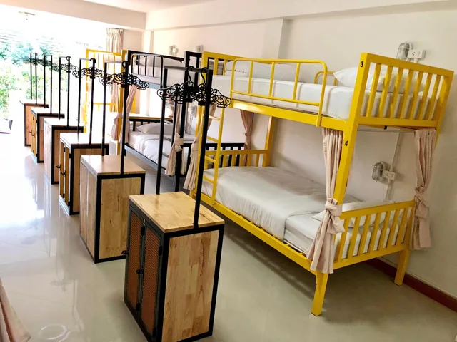 سكن مشترك مختلط، Daizy House 1/7