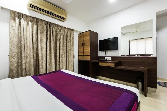 Semi Deluxe, Double Bed، Hotel Shelter Palace 2/10