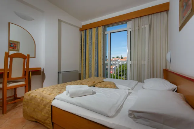 غرفة قياسية، Hotel Drazica - Hotel Resort Drazica 2/3
