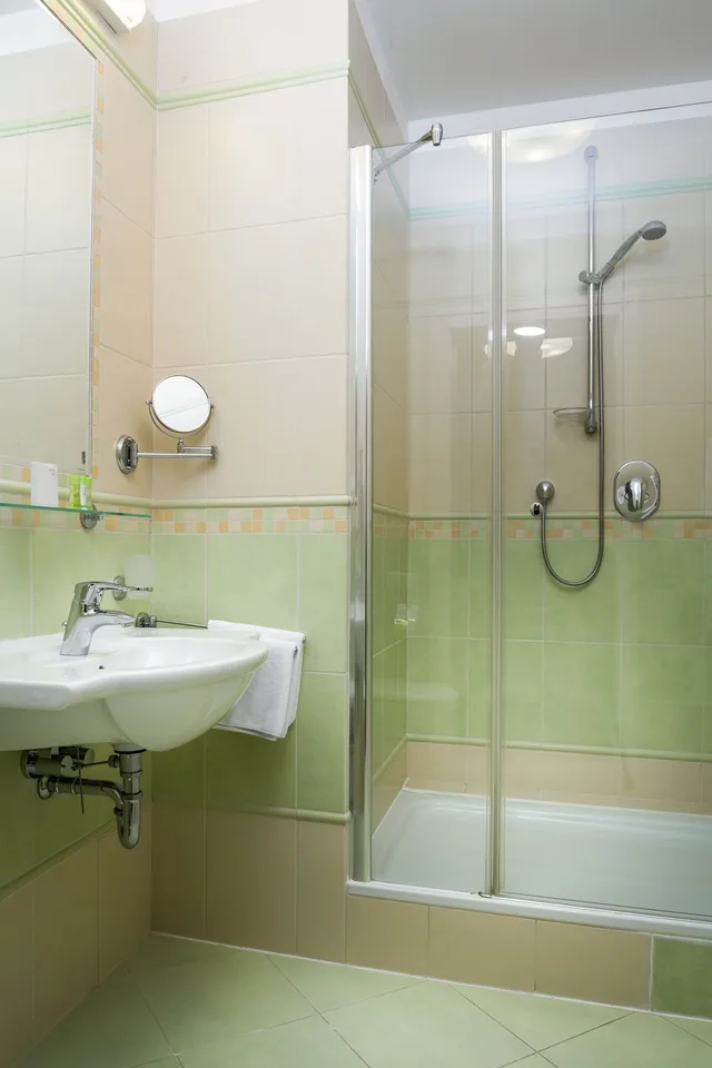 غرفة كومفورت بسرير مزدوج أو سريرين منفصلين، Schlosspark Spa Hotel 6/8