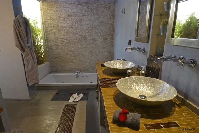 1 Bedroom, Senior, King Bed, Pool View, Balcony, Riad Kalaa 2 3/3