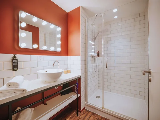 Executive, Double Bed, Sofa, ibis Styles Lens Centre Gare 6/10