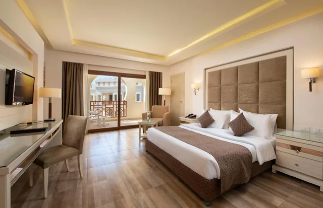 غرفة ديلوكس بسرير كوين بإطلالة على الحديقة، Charmillion Club Resort 1/2