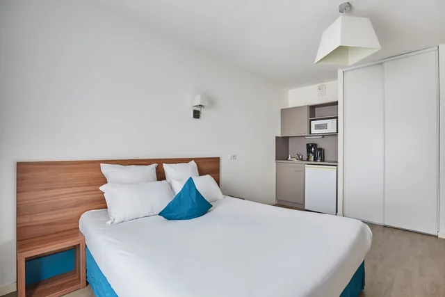 Studio 2 pax، Appart'hotel Odalys City Campus - Paris Rueil Malmaison 6/10