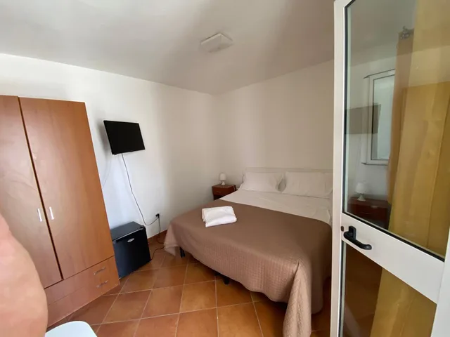 غرفة بسرير مزدوج بشرفة، Citta Bianca Country Resort 2/10
