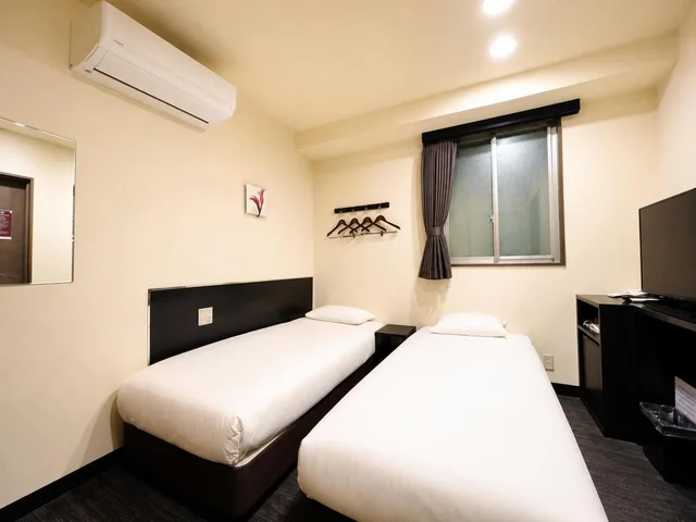 Room, Twin Beds, Arashi Hotel Namba 3/10