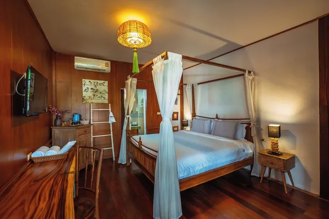 Comfort, Queen Bed, Pao Come Boutique House 7/10