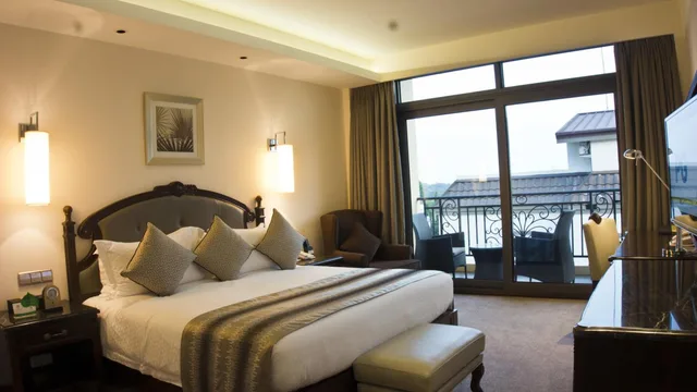 جناح تنفيذي بسرير كينج، Tang Palace Hotel 1/1