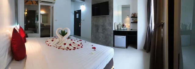 استوديو بسرير كينج بإطلالة على المدينة، The Front Hotel And Apartment 3/9