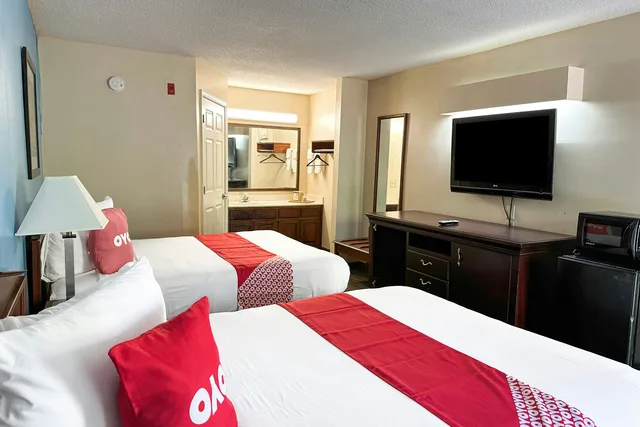 Room, 2 Queen Beds, Bonita Lakes Inn by Capital O Meridian I20 2/10