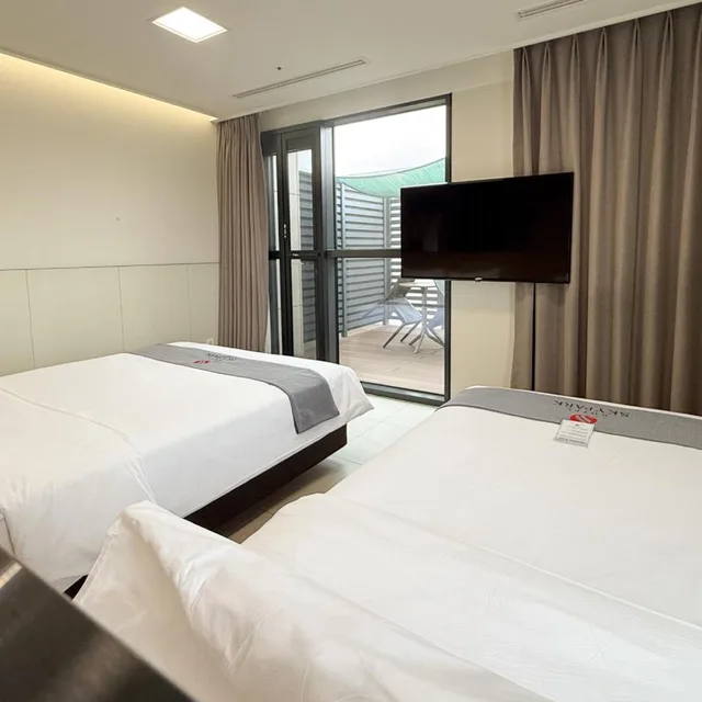 Deluxe, Balcony, Hotel Skypark Daejeon I 9/10