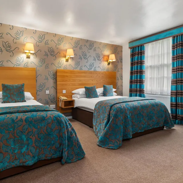 غرفة عائلية، Hotel Mariners 1/7