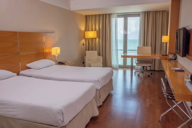 غرفة ديلوكس بسرير كينج بإطلالة على الجبل بغرفة نوم واحدة، Anemon Ordu Otel 2/4
