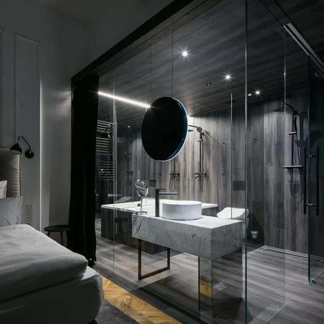 غرفة عائلية بسرير بطابقين بشرفة بجاكوزي، Pytloun Boutique Hotel Prague 7/8
