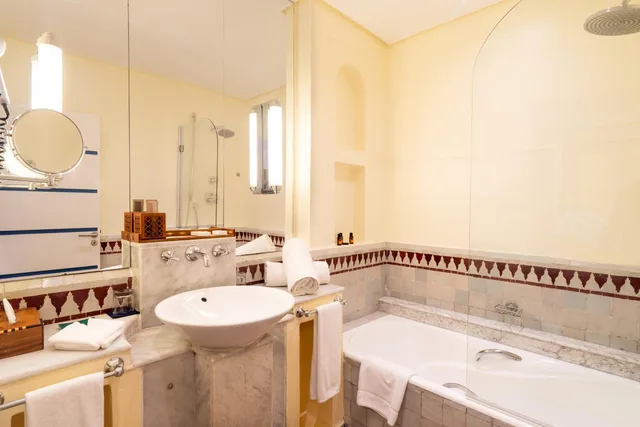 جناح جونيور بإطلالة على المسبح، Le Medina Essaouira Thalassa Sea & Spa - MGallery Collection 10/10