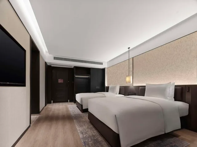 غرفة بسريرين منفصلين، DoubleTree by Hilton Weihai, China 4/4
