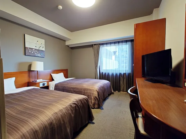 غرفة بسريرين منفصلين للمدخنين، Hotel Route-Inn Koga Ekimae 1/4