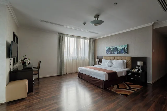 3 Bedrooms, Premier, Apartment, 1 Queen and 4 Single Beds, Lake or Marina View، City Premiere Marina Hotel Apartments 5/7