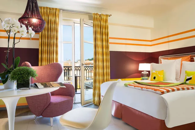 Room, King Bed, Patio, Terrace, Paris Saint Tropez 5/10