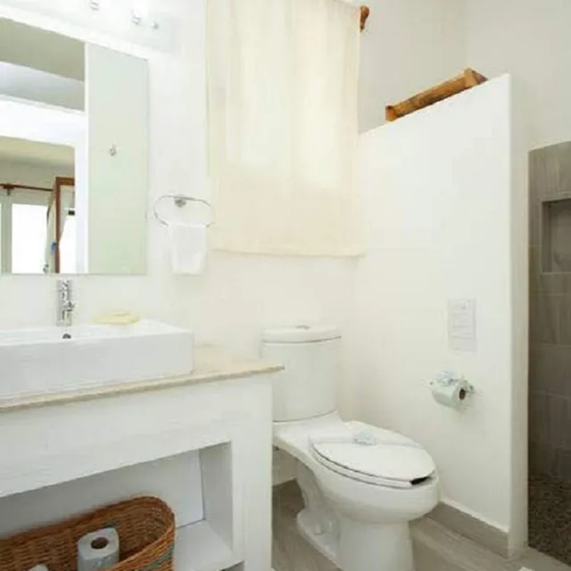 Executive, Suite, Ocean Zen Suites 8/10