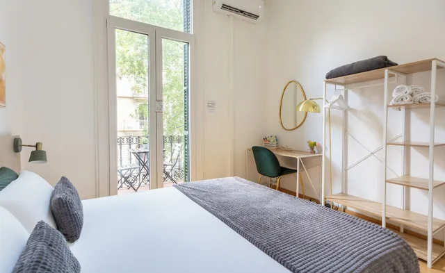 غرفة كلاسيكية بسرير كينج، Hostal Siscinc - Adults Only 4/10