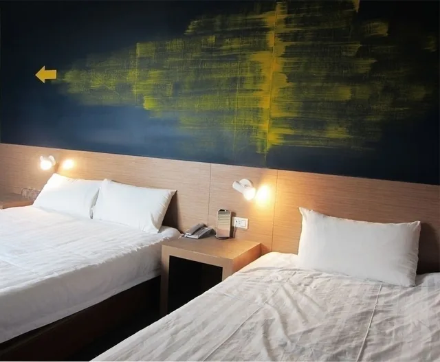 غرفة قياسية ثلاثية بسرير مزدوج وسرير فردي، Wefun Inn 1/3