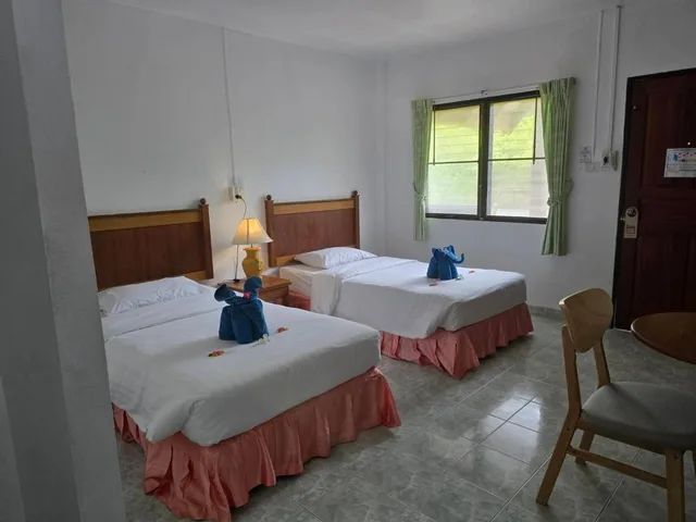 بنغل ديلوكس بسرير مزدوج، D.R. Lanta Bay Resort 2/2