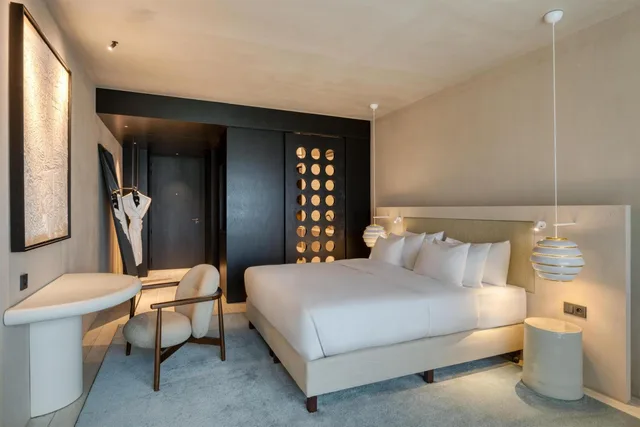 Collection، Radisson Collection Hotel, The National Brussels 2/10