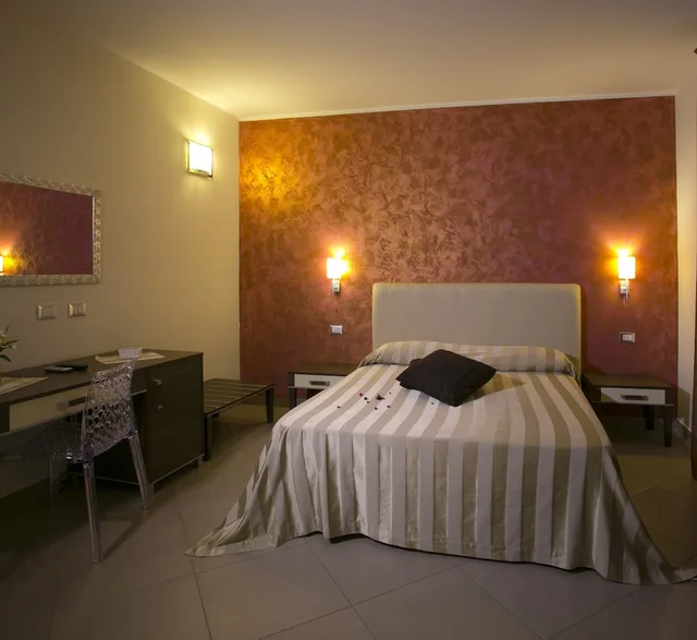 غرفة سوبيريور بسرير مزدوج بإطلالة على البحر، Trigrana Vacanze Hotel 2/6