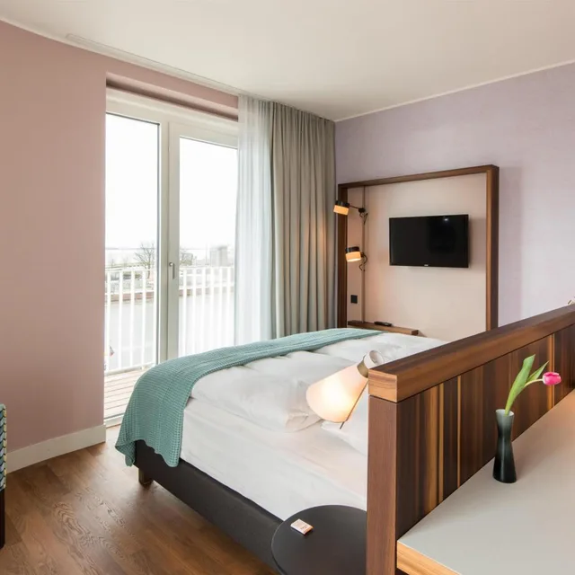 Room, Water View، THE LIBERTY Hotel Bremerhaven BW Signature Collection 1/8