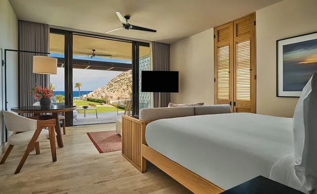 Room, King Bed, Ocean View, with Pool، Montage Los Cabos 1/2