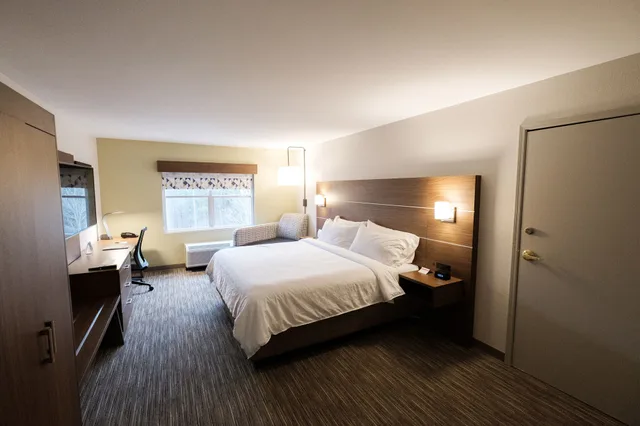 جناح بسرير كينج، Holiday Inn Express Atlanta Ne I 85 Clairmont 4/8