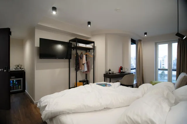 Superior, Studio, King Bed, Acropolis View, B4b Athens 365 Hotel 10/10