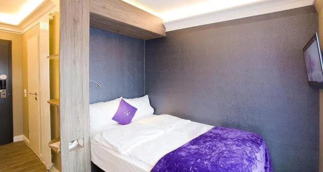 غرفة اقتصادية بسرير مزدوج، PLAZA INN stays design Dortmund 2/9