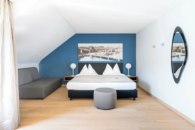 غرفة سوبيريور بسريرين منفصلين بإطلالة على البحيرة بشرفة مع أريكة، Seehotel Kastanienbaum 4/10