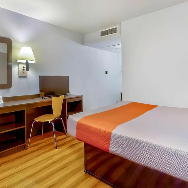 غرفة ديلوكس بسرير كوين، Motel6 Tucumcari, NM 6/8