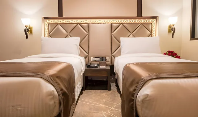 غرفة تنفيذية بسرير مزدوج، Peninsula Redpine Mumbai 1/2