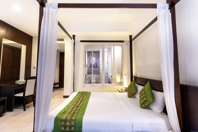 suite, pool access، The Palmery Resort 2/4