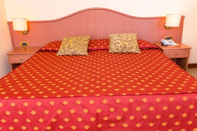جناح جونيور بسرير مزدوج بإطلالة على البحر، Hotel Principe 2/3