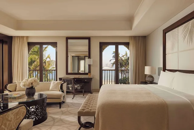 3 Bedrooms, Villa, 3 King Beds, Beach Front، One&Only The Palm 2/5