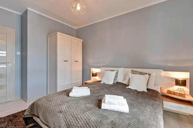 جناح استوديو كلاسيكي بسرير مزدوج بغرفة نوم واحدة مع أريكة، Grano Apartments 3/5