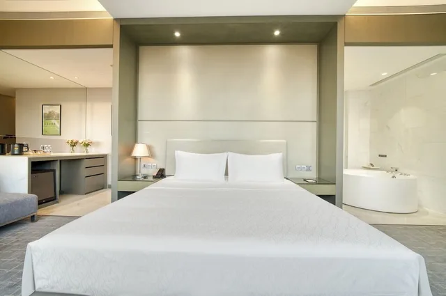 غرفة تنفيذية بسرير كينج، Hangzhou Tower Hotel 6/10