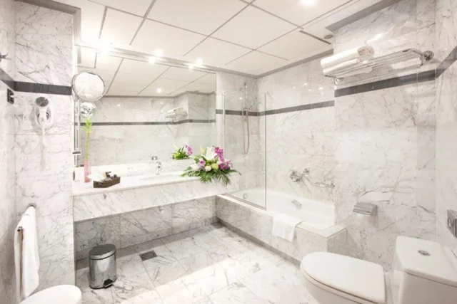 غرفة بسريرين، Hotel Gran Via Logroño 3/3