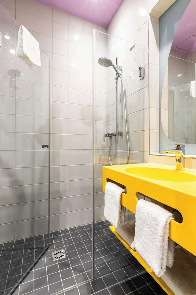 Design, Comfort, King Bed, Prize by Radisson, Bonn City 4/5
