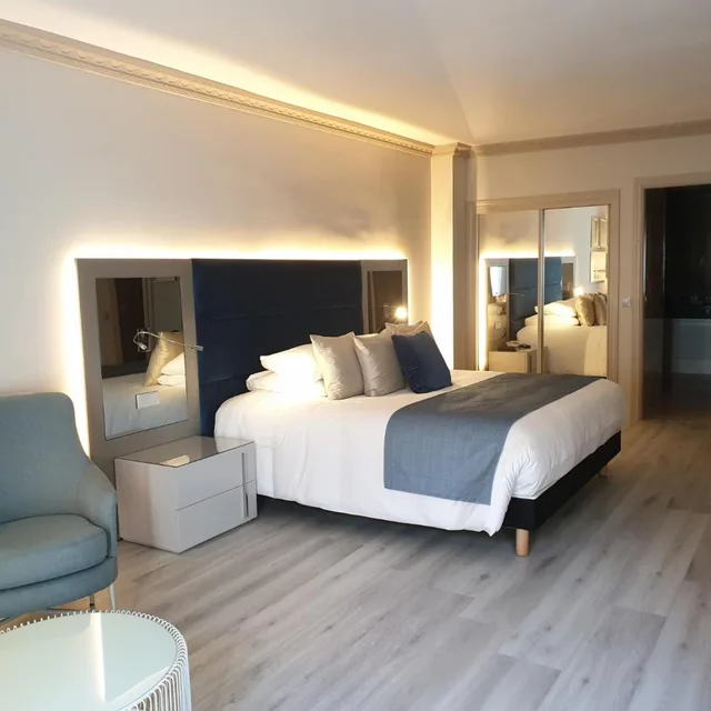 جناح سوبيريور، Boutique Hotel B51 (ex. Park Plaza Suites Hotel) 2/6