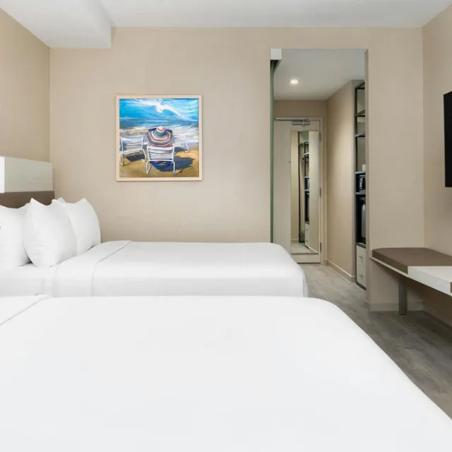 Room, 2 Queen Beds, Bathtub, Accessible, AC Hotel St. Petersburg 2/5