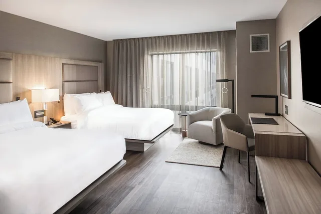 غرفة بسريرين كوين لذوي الإعاقة، Ac Hotel Worcester 2/4